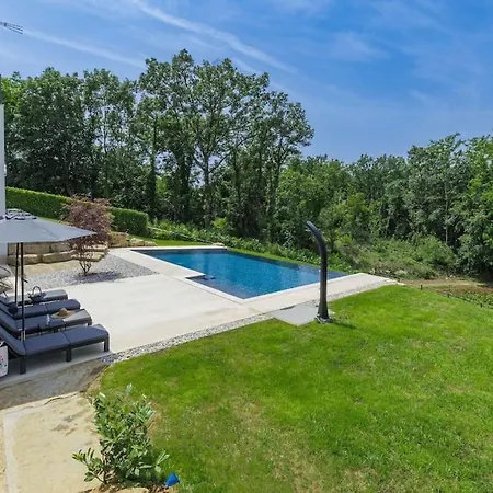 Lägenhet Rokvilla Motovun