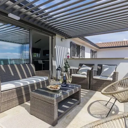 Rokvilla Apartment *